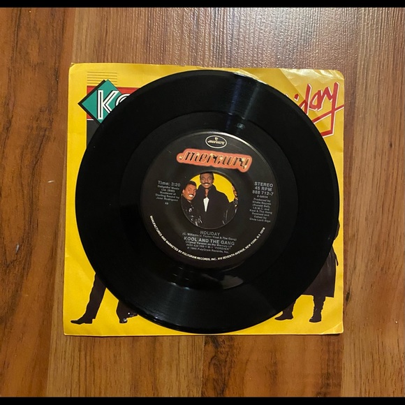KOOL & THE GANG Holiday 45 RPM Vinyl Record - Picture 5 of 6